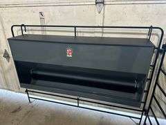 Hanging Creep Feeder