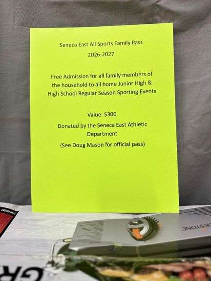 Seneca East Tailgate Set